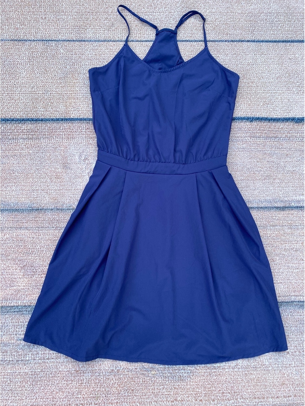 Halara Breezeful cutout pocket pleated mini quick dry casual dress pockets small